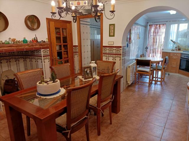 Chalet, Alborea