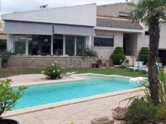 Chalet, Alcanar