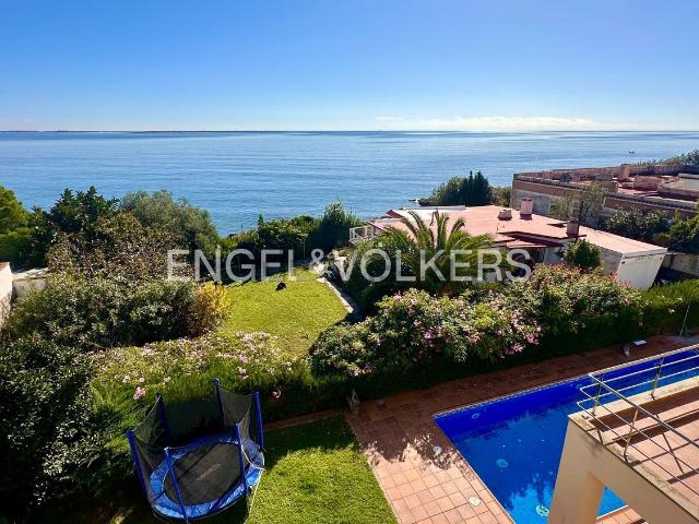 Chalet, Alcanar
