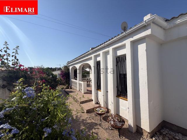 Chalet, Alcanar
