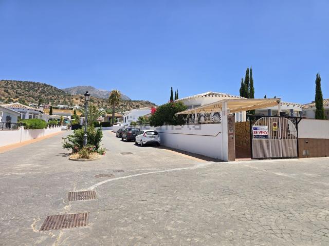 Chalet, Alcaucín