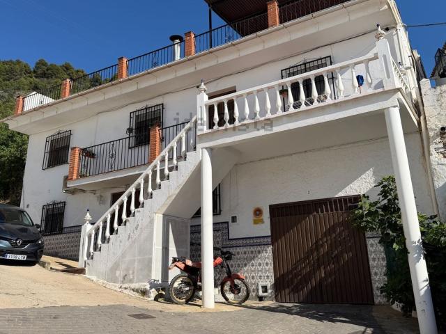 Chalet, Alcaucín
