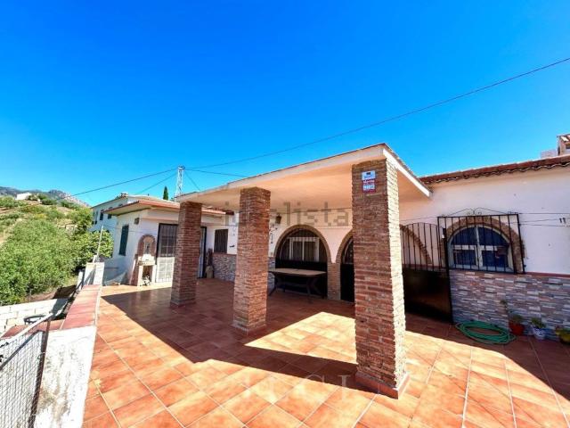 Chalet, Alcaucín