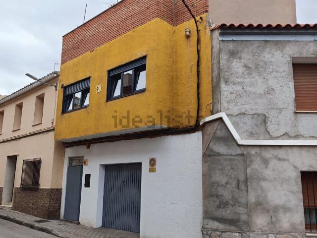 Chalet, Alcazar de San Juan