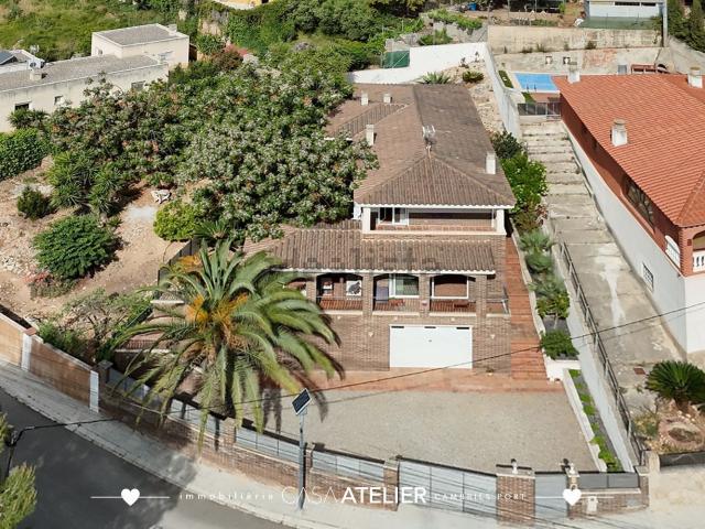 Chalet, Alcover