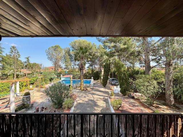 Chalet, Alcover