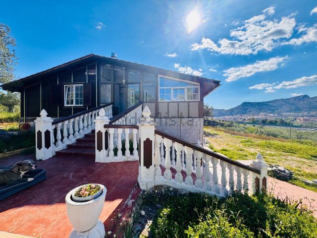 Chalet, Alcoy / Alcoi