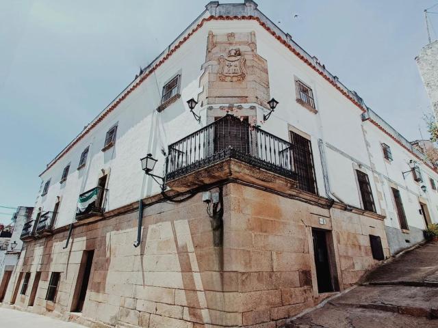 Chalet, Alcuéscar
