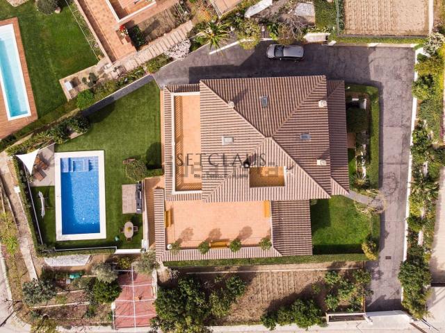 Chalet, Alella
