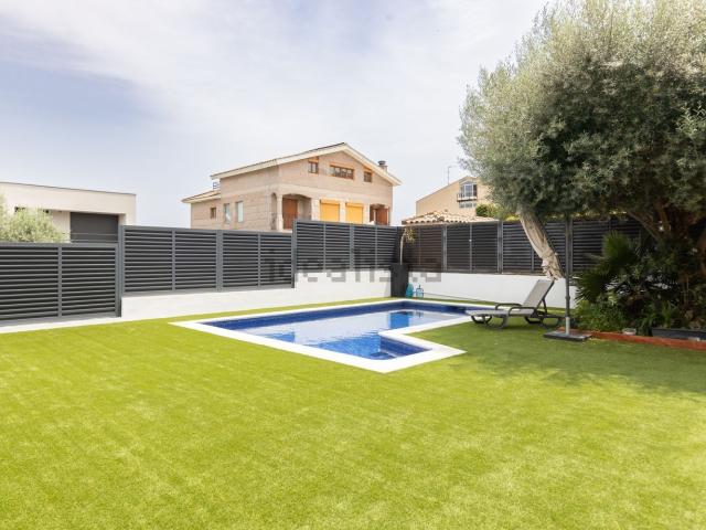 Chalet, Alella