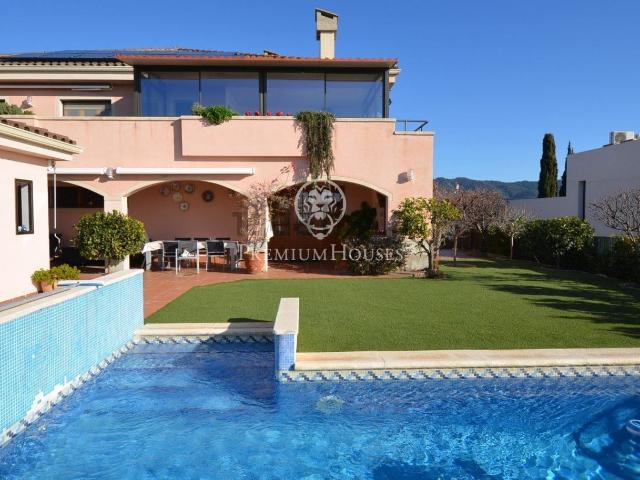 Chalet, Alella