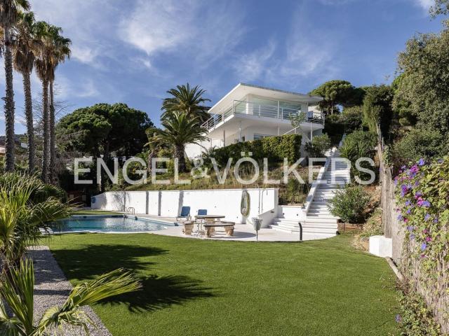 Chalet, Alella
