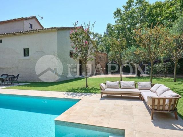 Chalet, Alella