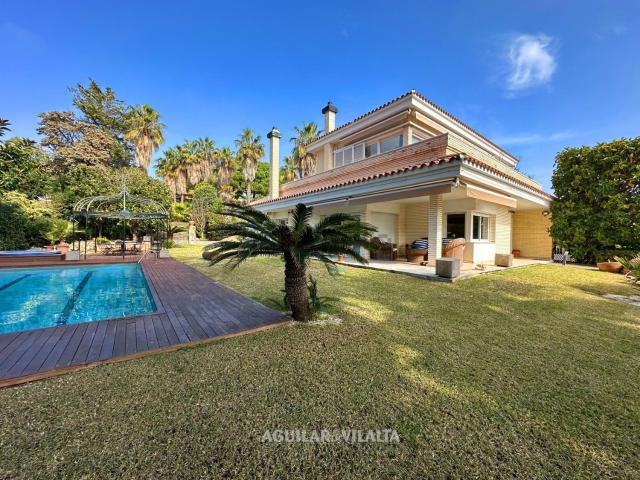 Chalet, Alella