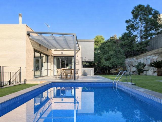 Chalet, Alella