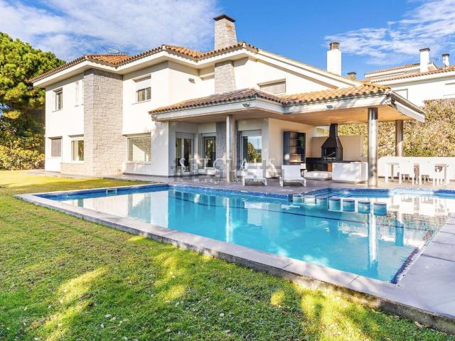 Chalet, Alella