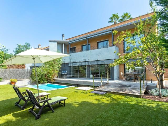 Chalet, Alella
