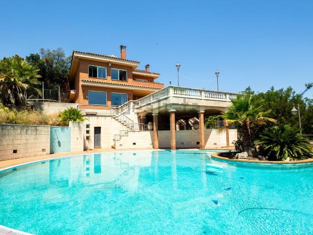 Chalet, Alella