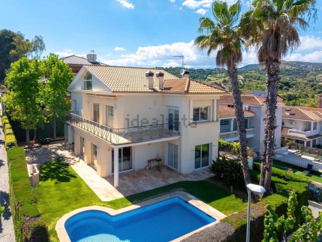 Chalet, Alella