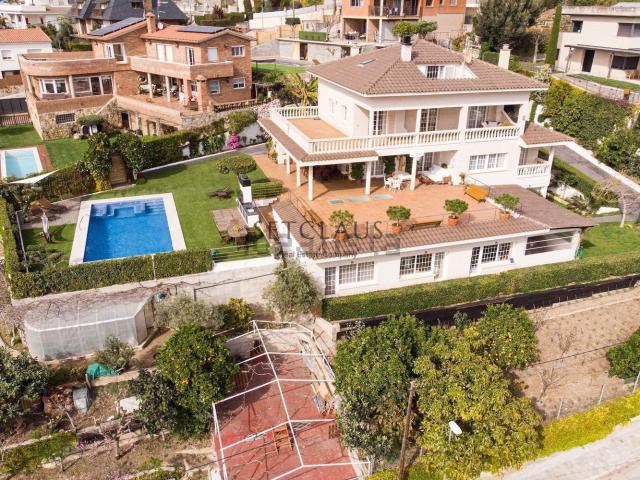Chalet, Alella