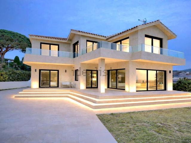Chalet, Alella