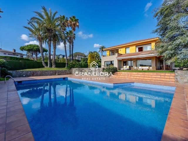 Chalet, Alella