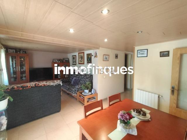 Chalet, Alfarrás