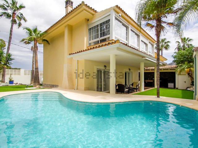 Chalet, Alfaz del Pi