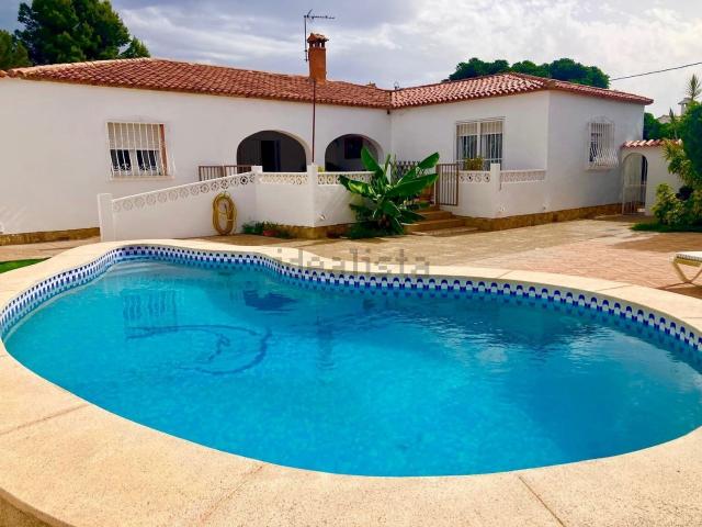 Chalet, Alfaz del Pi