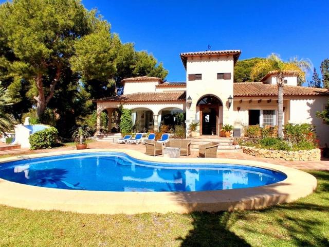 Chalet, Alfaz del Pi