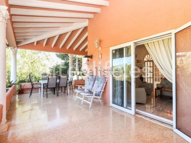 Chalet, Alfaz del Pi