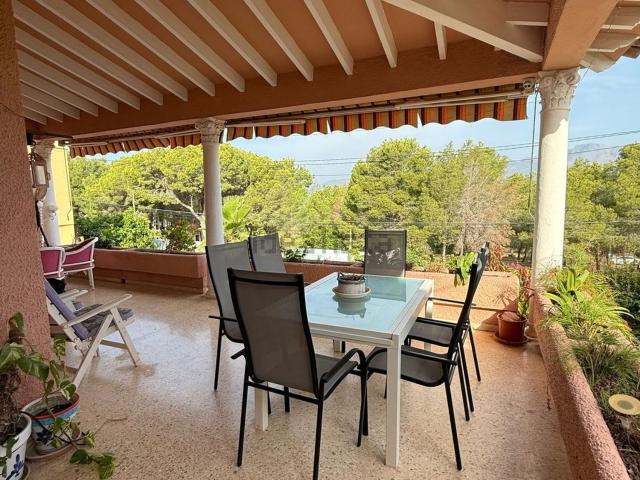 Chalet, Alfaz del Pi