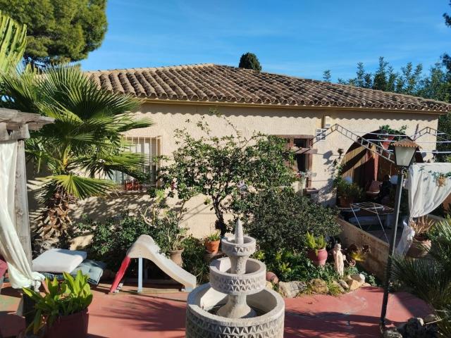 Chalet, Alfaz del Pi