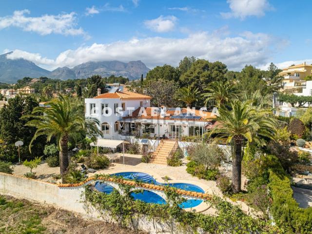 Chalet, Alfaz del Pi