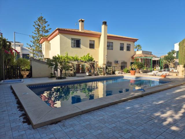 Chalet, Alfaz del Pi