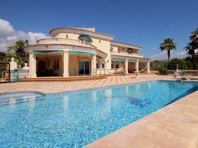 Chalet, Alfaz del Pi