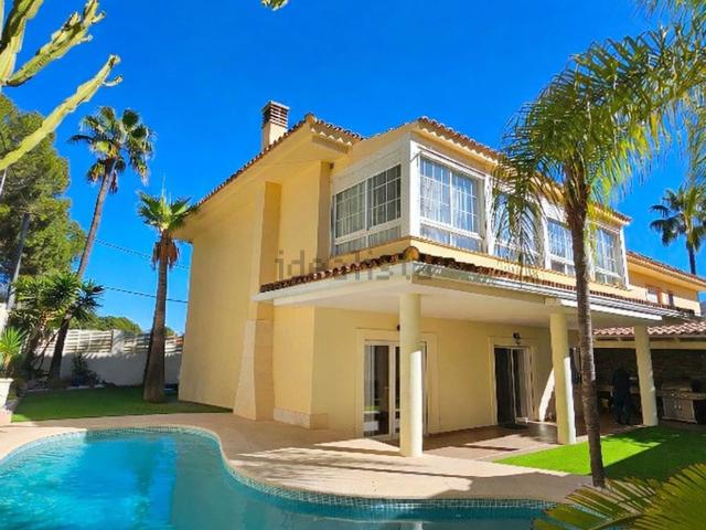 Chalet, Alfaz del Pi