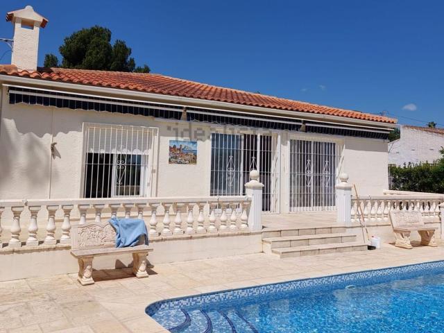 Chalet, Alfaz del Pi