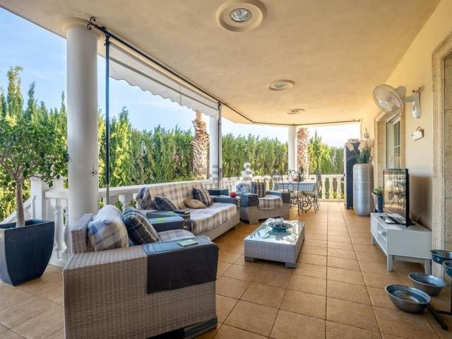 Chalet, Alfaz del Pi