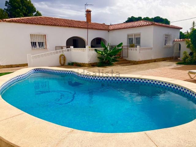 Chalet, Alfaz del Pi