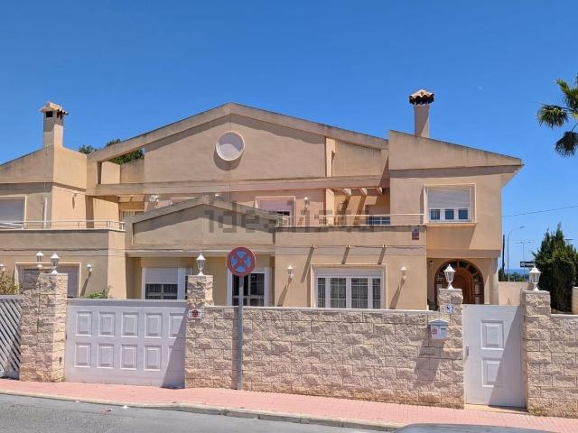 Chalet, Alfaz del Pi