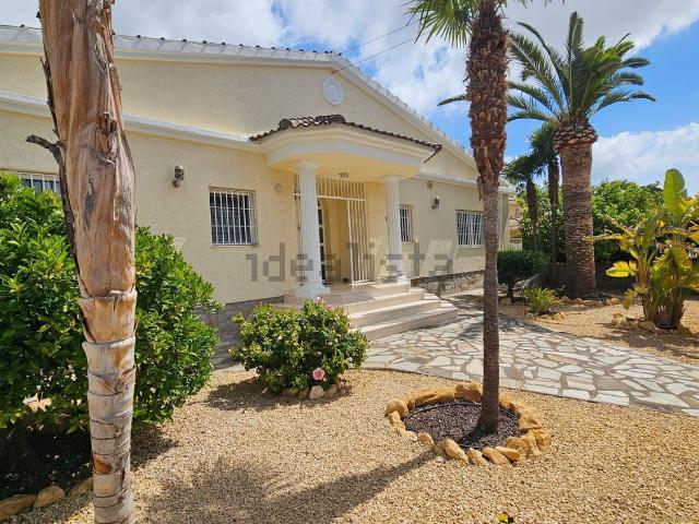 Chalet, Alfaz del Pi