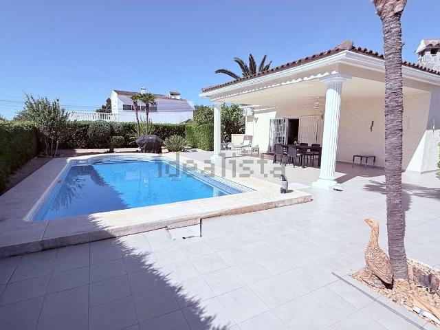 Chalet, Alfaz del Pi