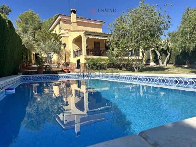 Chalet, Algar de Palancia
