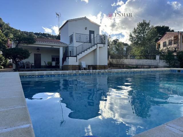 Chalet, Algar de Palancia
