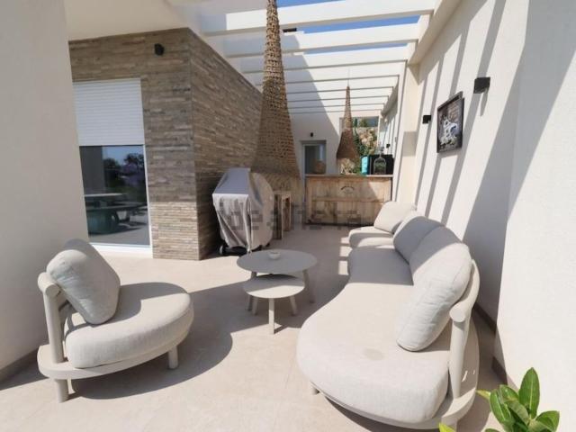 Chalet, Algorfa