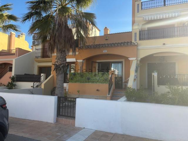 Chalet, Algorfa