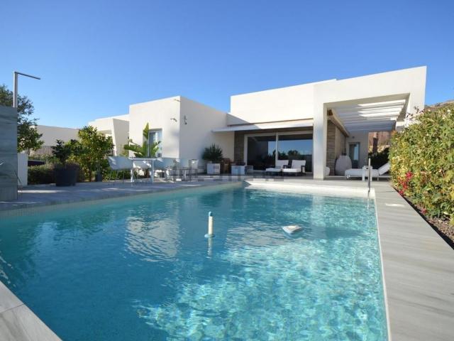 Chalet, Algorfa