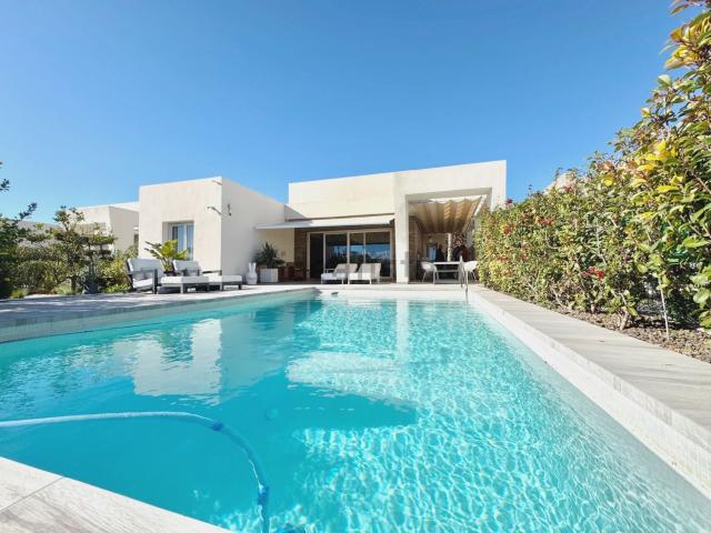 Chalet, Algorfa