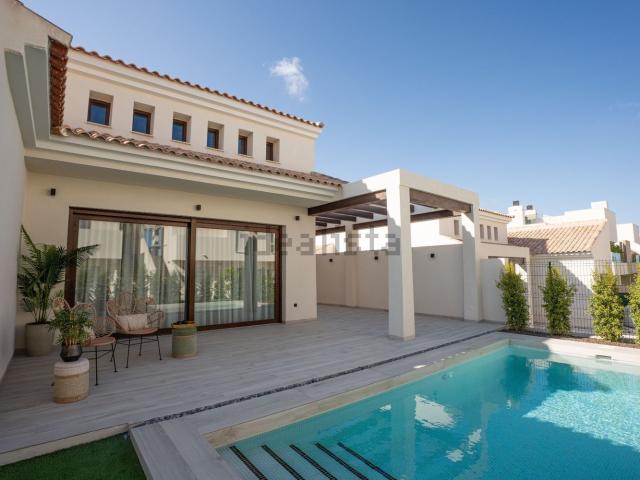 Chalet, Algorfa